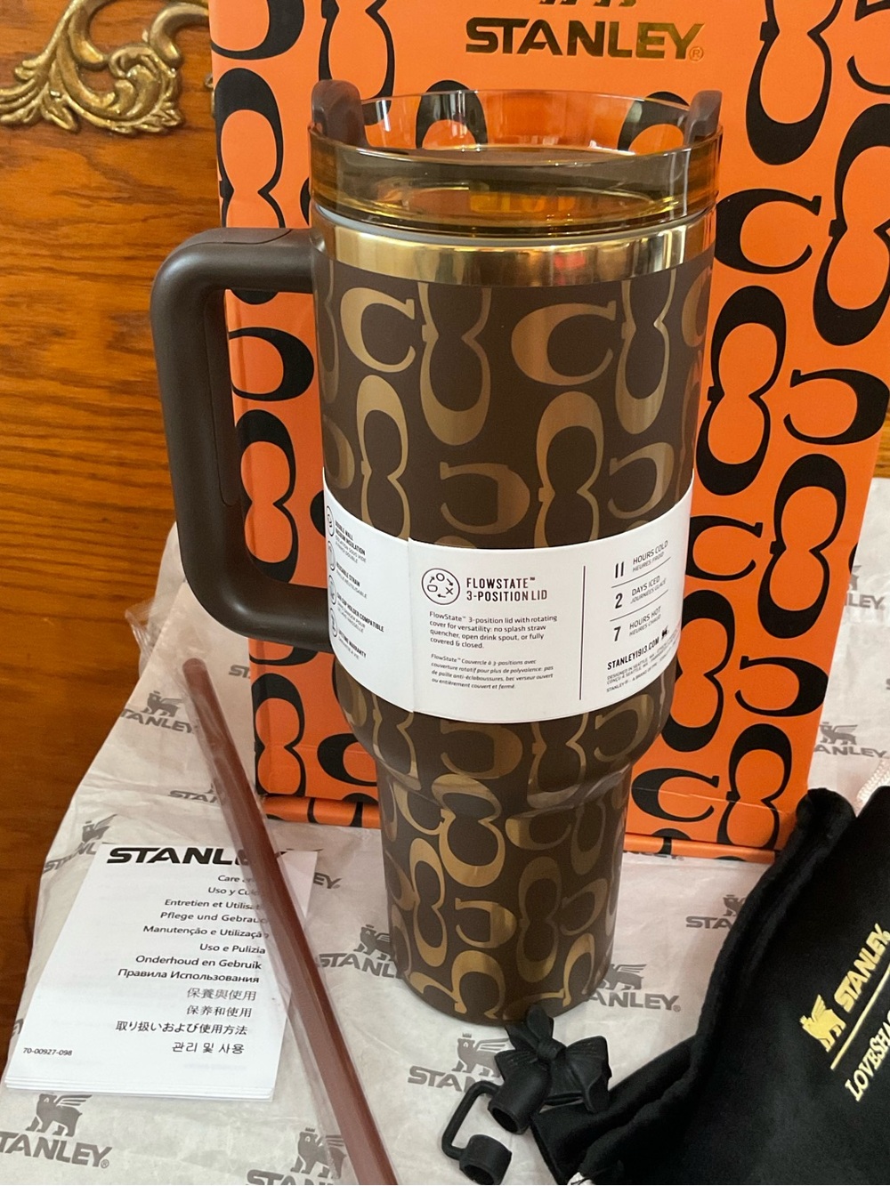 Stanley Brown and Gold Patterned Insulated Travel Mug limited edition - Picture 4 of 6